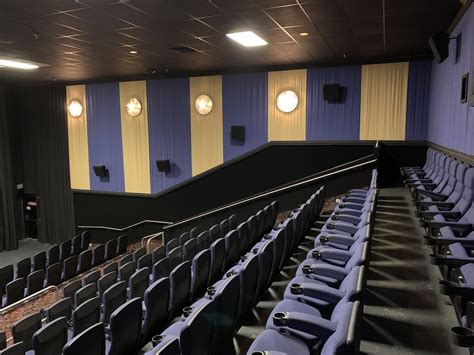 Palmetto grande theater - Get directions, reviews and information for Regal Palmetto Grande in Mount Pleasant, SC. You can also find other Movie Theatres on MapQuest 